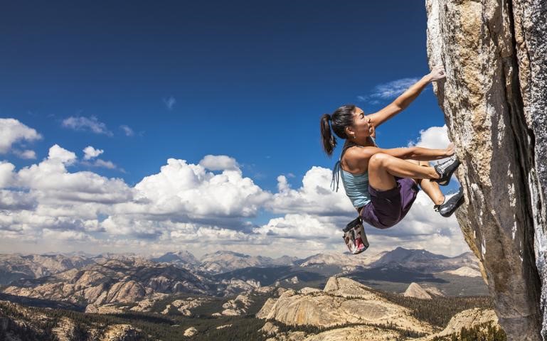 Extreme Sports in Chinese TouchChinese